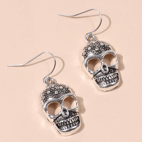 Any 2/$20! Antiqued Silver Sugar Skull Earrings - Picture 2 of 8